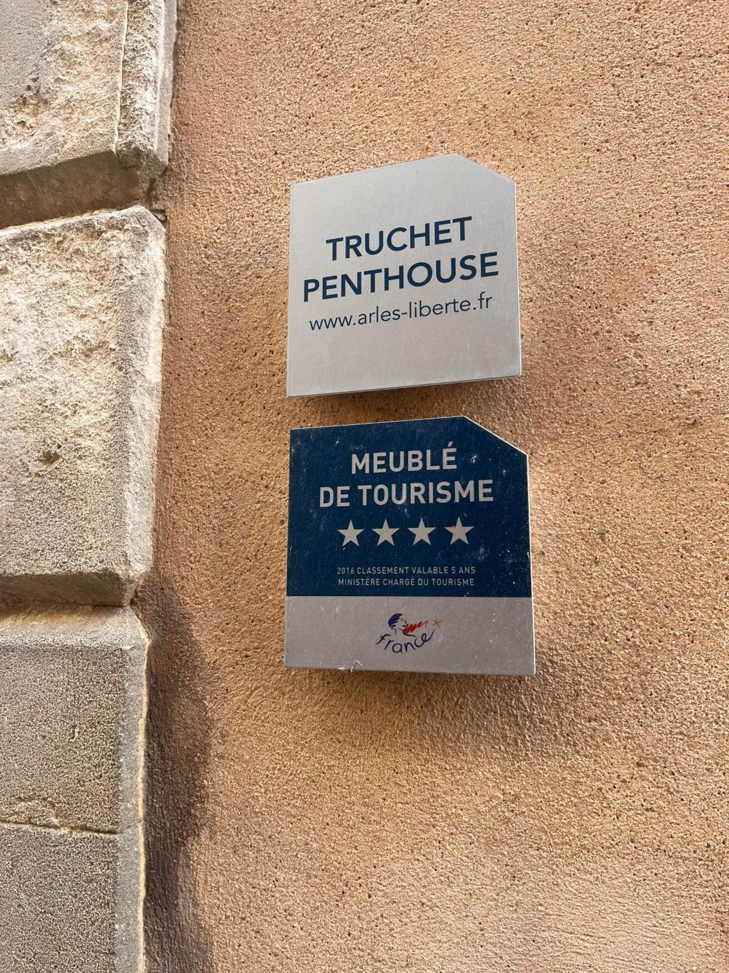 Truchet Penthouse Leilighet Arles Eksteriør bilde